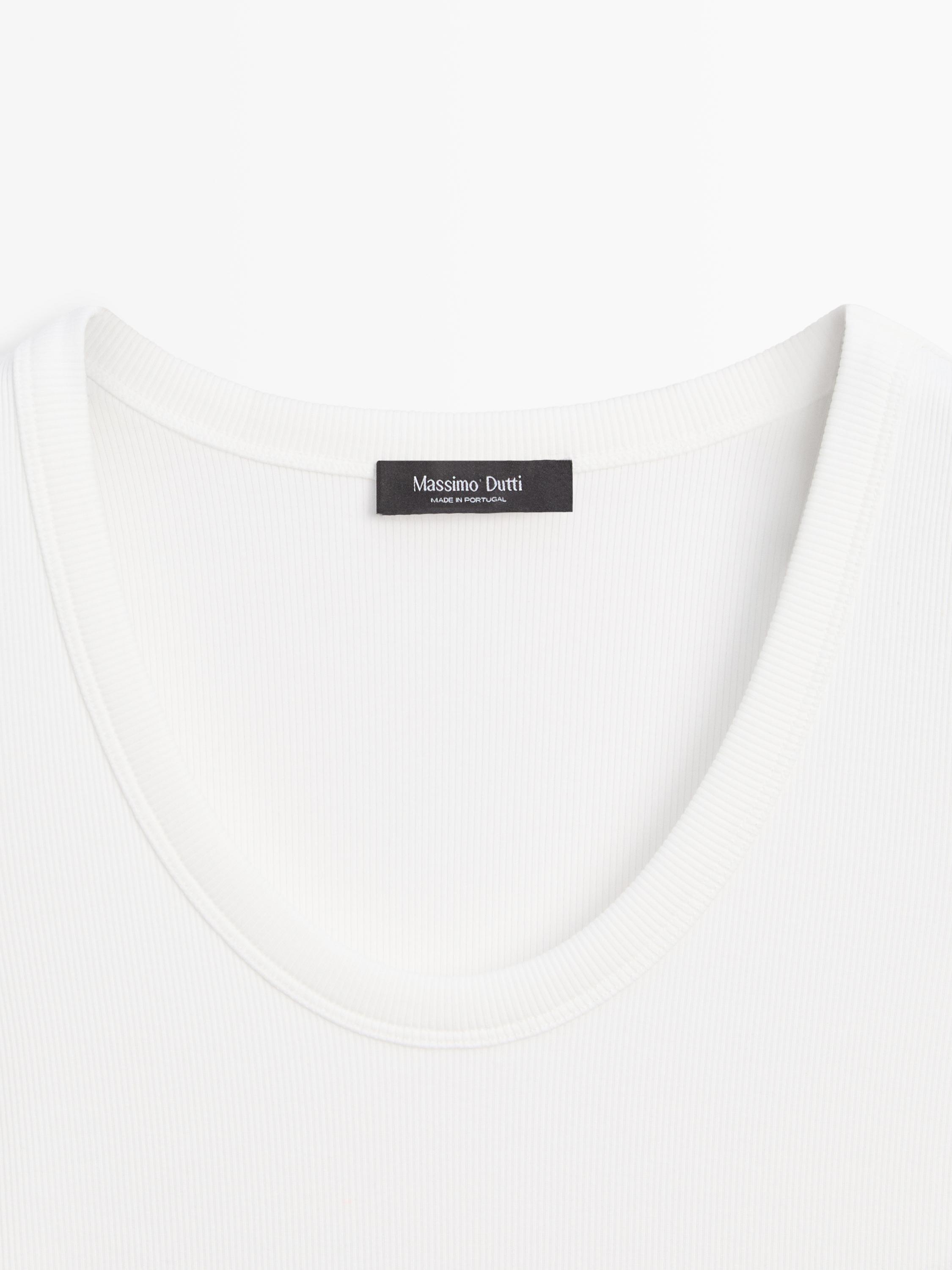 Short sleeve cotton blend T-shirt